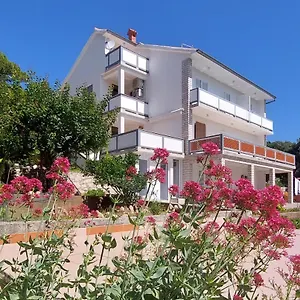 Milijana Rab Apartment