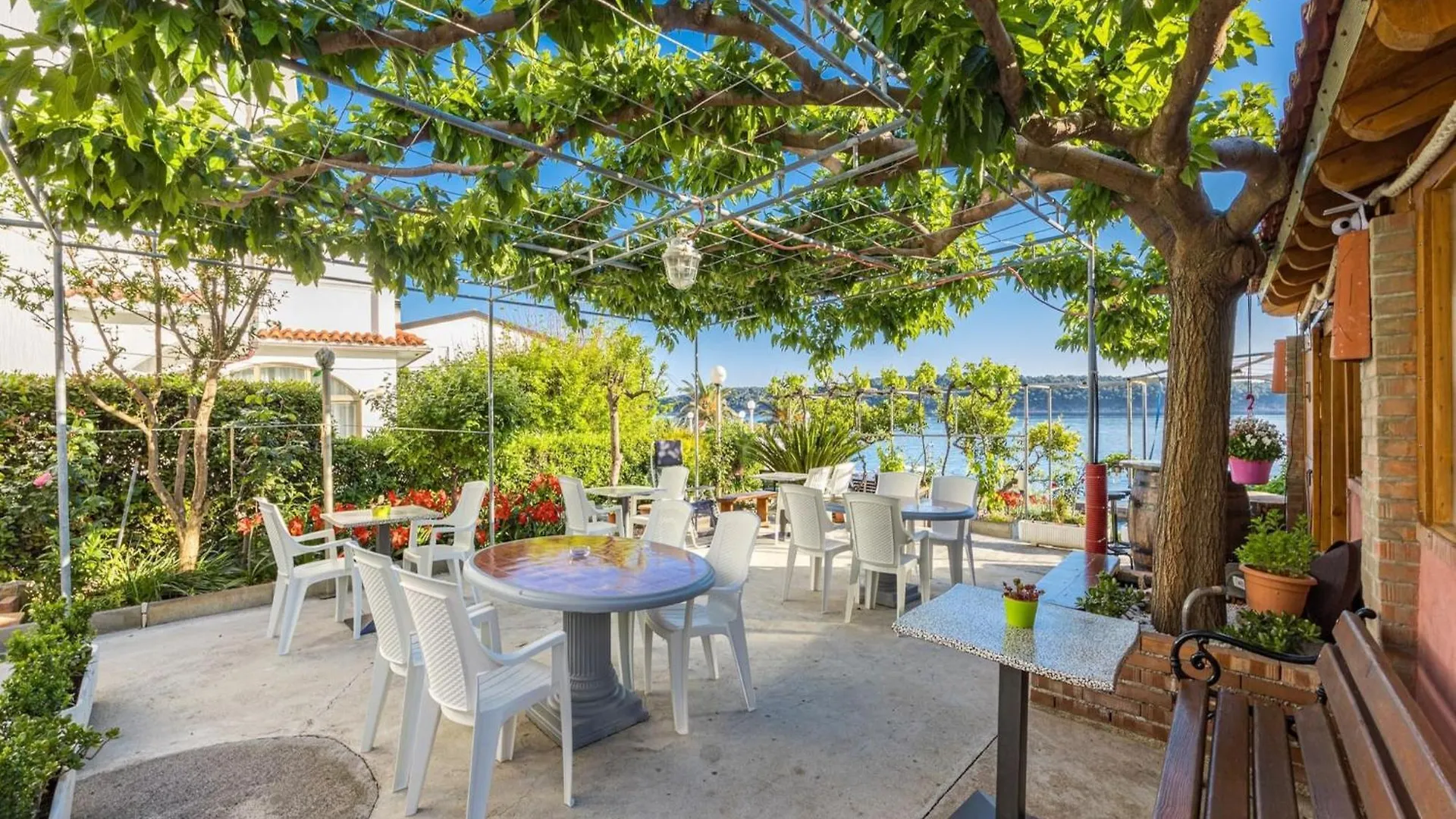 Magnificent Sea View, Boat Mooring - Jurica Ana Apartment Rab Town